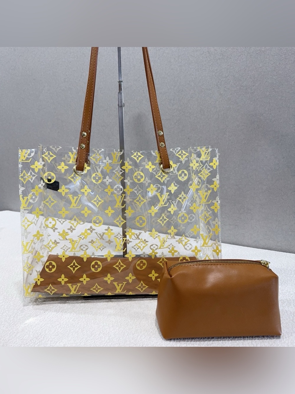 π Womenβs Clear Monogram Oversized Tote Bag with Brown Handles π - Picture 2 of 9